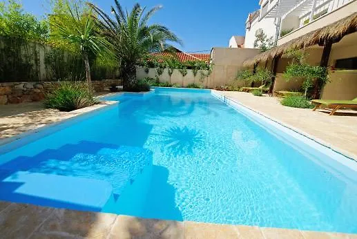 New- With Sauna&jacuzzi 722