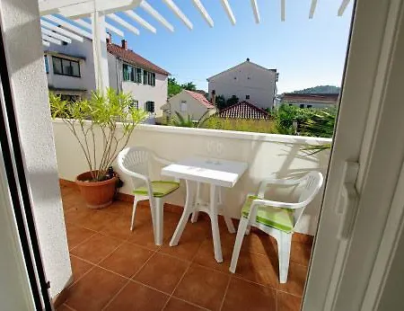 アパート New- With Sauna&jacuzzi 2025 *