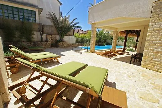 Apartament New- With Sauna&jacuzzi 2025